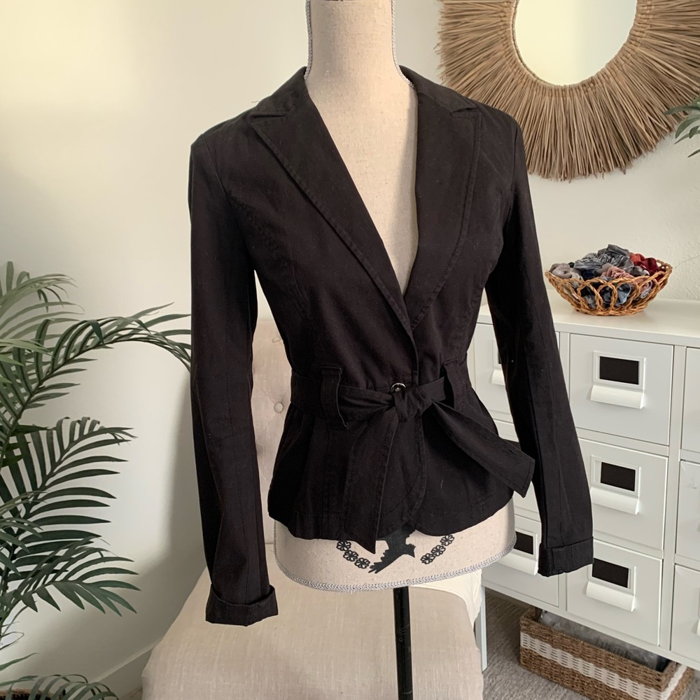 U2 Black Single Button Fitted Classic Belted Blaz… - image 4